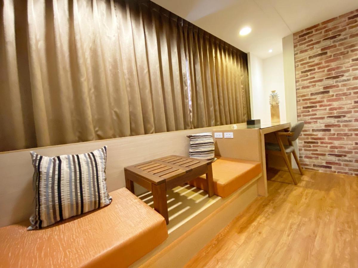 Taichung Old F Hotel Luaran gambar