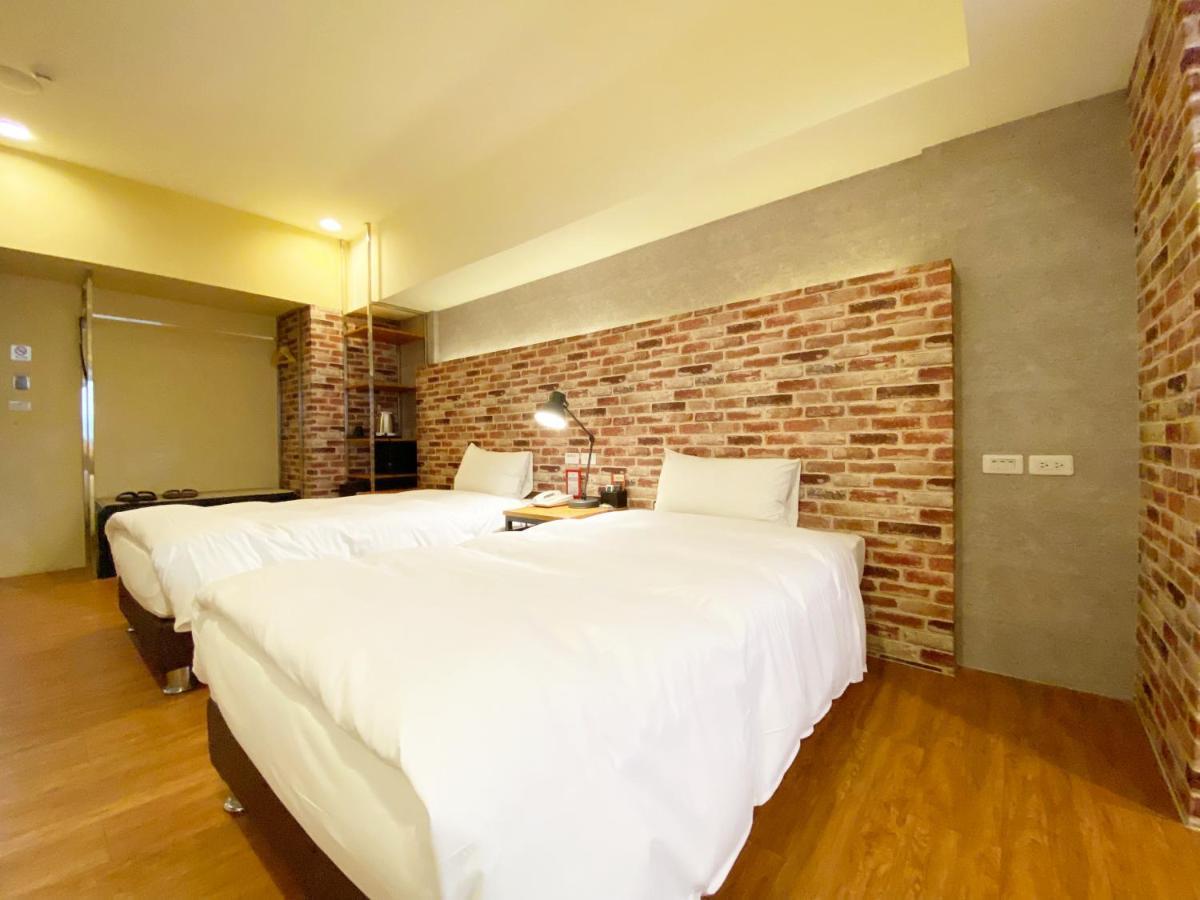 Taichung Old F Hotel Luaran gambar