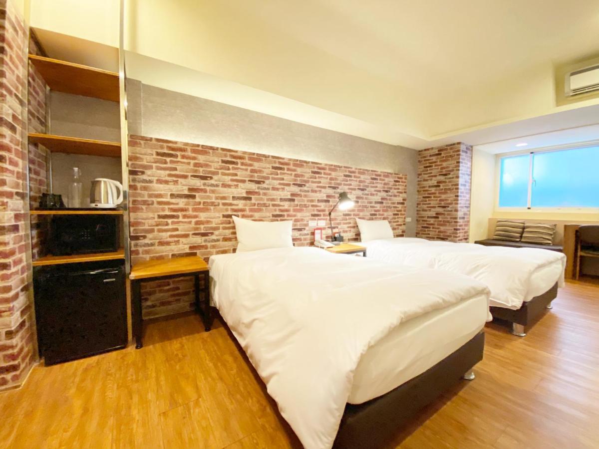 Taichung Old F Hotel Luaran gambar